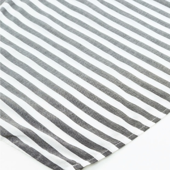 Gray Kimono sleeve romper with tie front and pockets - Picture 11 of 13